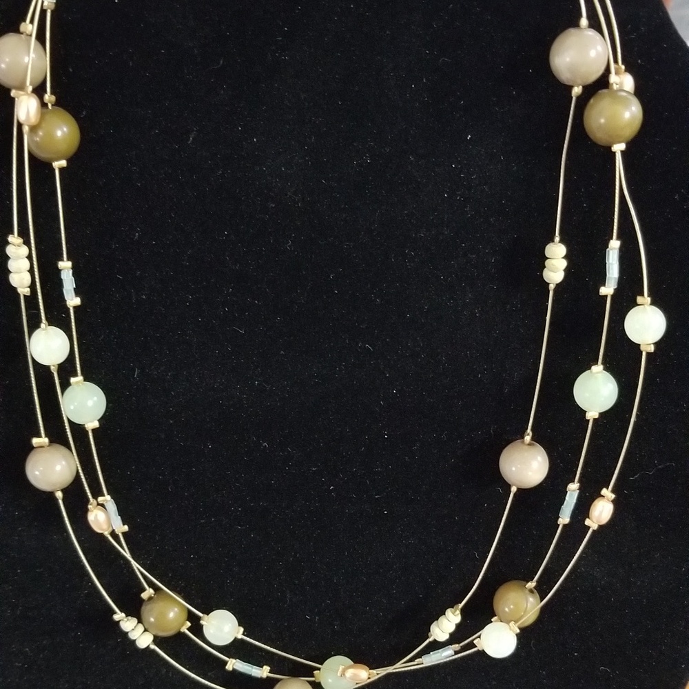 Necklace - Picture 2 of 4